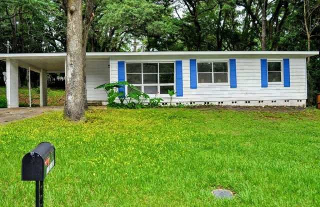 2301 Dozier Drive photos photos