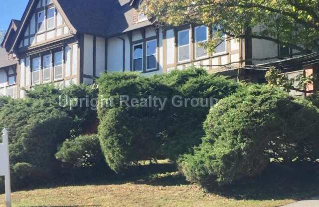 10 Pleasant St. - 10 Pleasant Street, Methuen Town, MA 01844