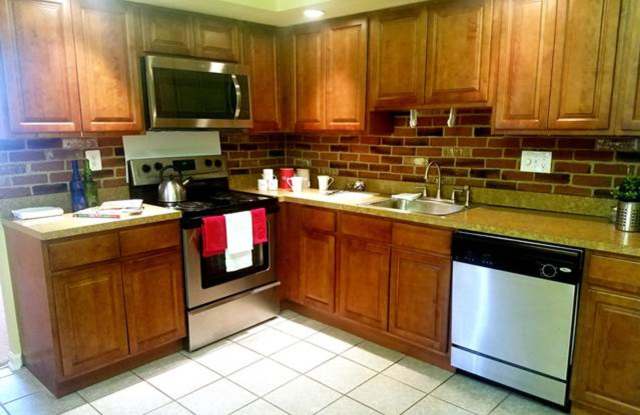 Metropolitan West Goshen photos photos