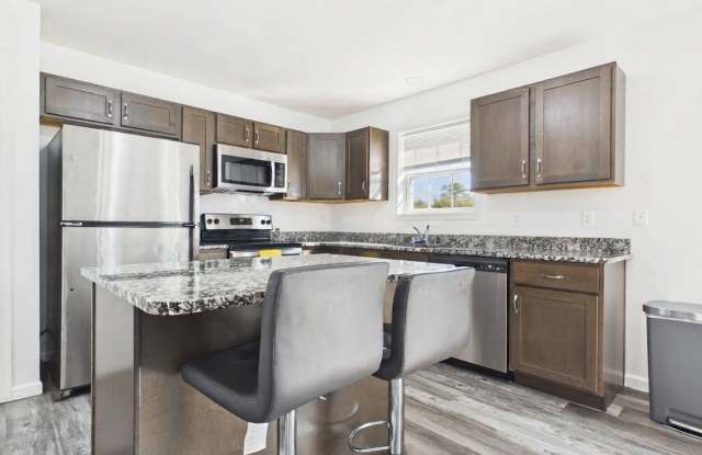 Large Single Family Home in Harrisburg Gallery 4