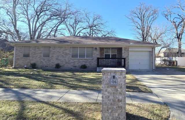 406 Oak Street photos photos