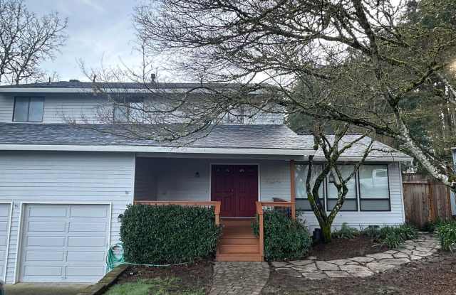 Beautiful 4BD Home | Fireplace, Fenced Backyard, Deck, Garage  A/C photos photos