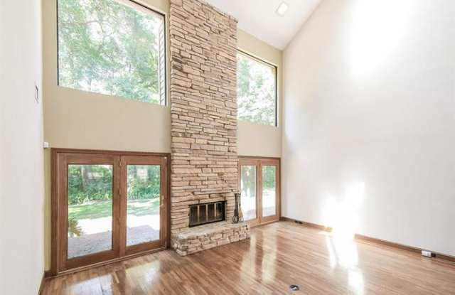 11643 Hidden Hills Drive South Gallery 3