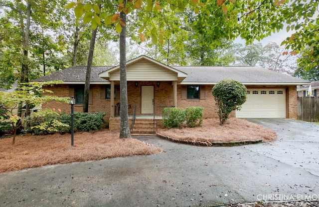 122 Friar Tuck Avenue - 122 Friar Tuck Avenue, Warner Robins, GA 31088