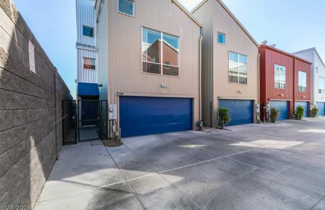 1130 E Carson Avenue Gallery 2