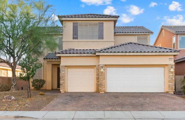 WOW! 4 Bed, 3 Bath, 3 Car Grg, Loft, Balcony  Huge Backyard photos photos