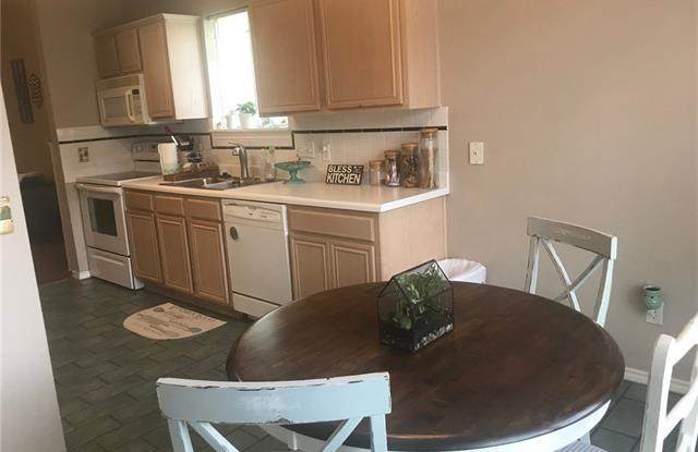 1213 Steeple Ridge Court Gallery 4