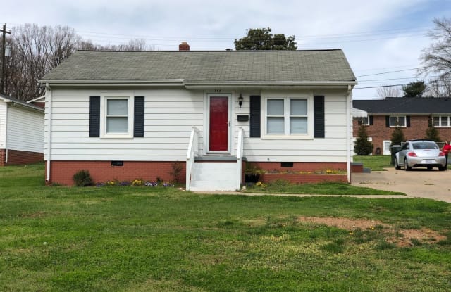702 Meadowbrook Road - 702 Meadowbrook Road, Kings Mountain, NC 28086