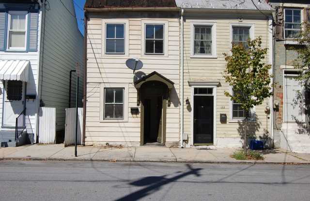 2 bedroom 1 bathroom located in the heart of Carlisle photos photos