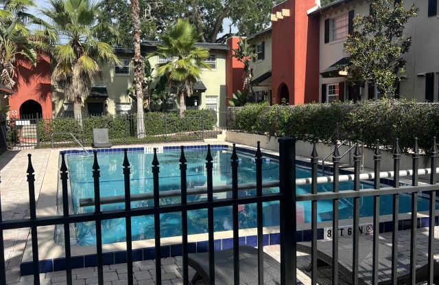 2501 E Central Blvd - 2501 East Central Boulevard, Orlando, FL 32803