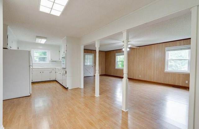 928 Ogrady Dr Gallery 4