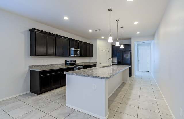 41272 West Rio Bravo Drive Gallery 3