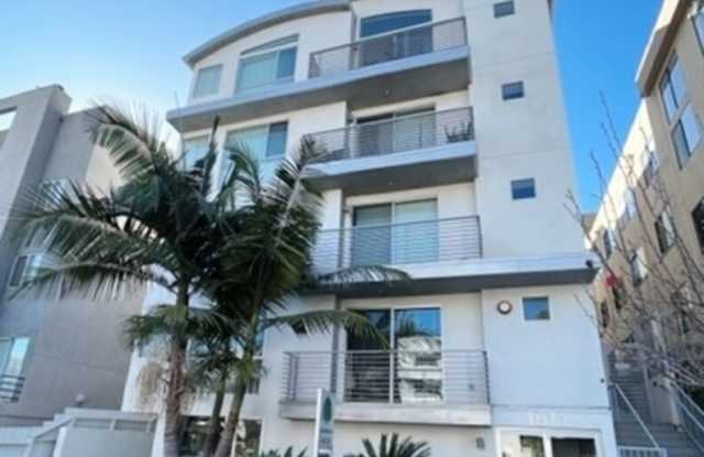 1611 S Beverly Glen unit: 203 photos photos