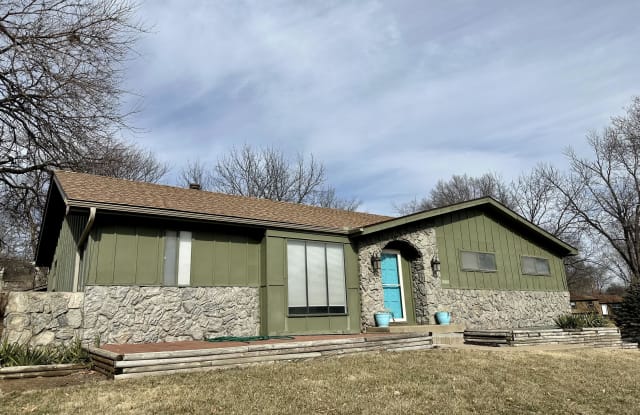 4812 England Street - 4812 England Street, Merriam, KS 66203