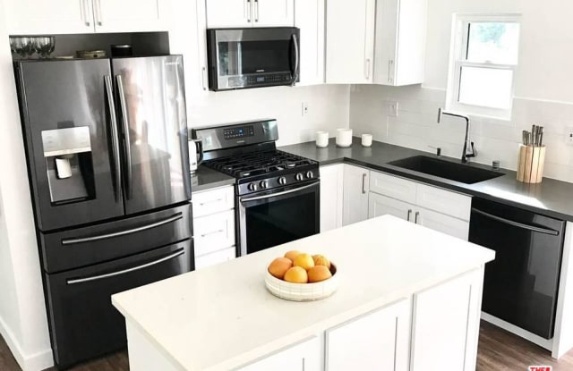 2725 North VERDUGO Road - 2725 N Verdugo Rd, Glendale, CA 91208