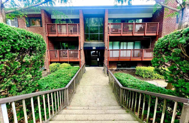 55 SKYHILL ROAD - 55 Skyhill Road, Alexandria, VA 22314