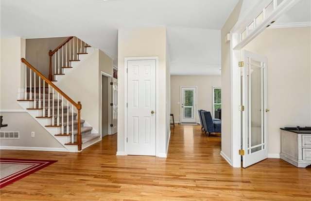 2125 Melrose Trace Gallery 4
