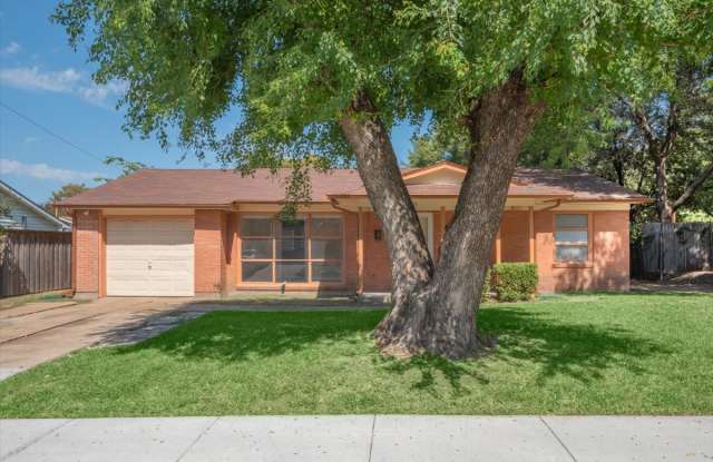 403 Rolando Dr - 403 Rolando Drive, Garland, TX 75040