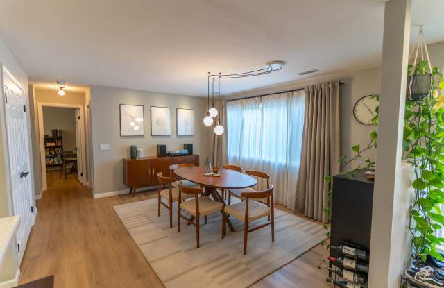 1304 Palomar Place - 1 Gallery 4