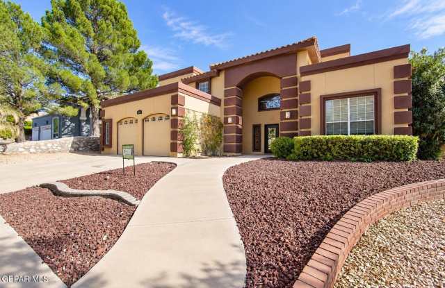 6520 GRAND RIDGE Drive Gallery 1