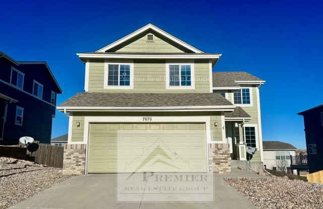 7670 Bentwater Drive Gallery 1