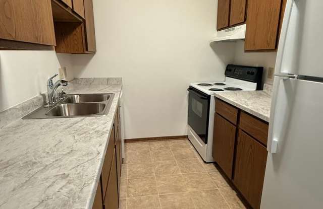 Hartland-UPDATED and Spacious 2 bed, 1 bath, 2nd floor apartment. photos photos