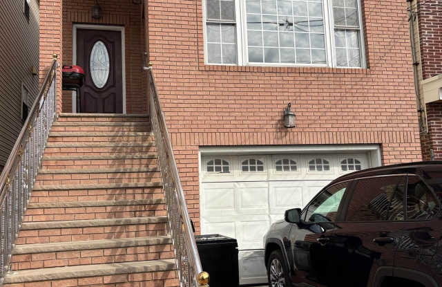 30 WHITMAN ST photos photos