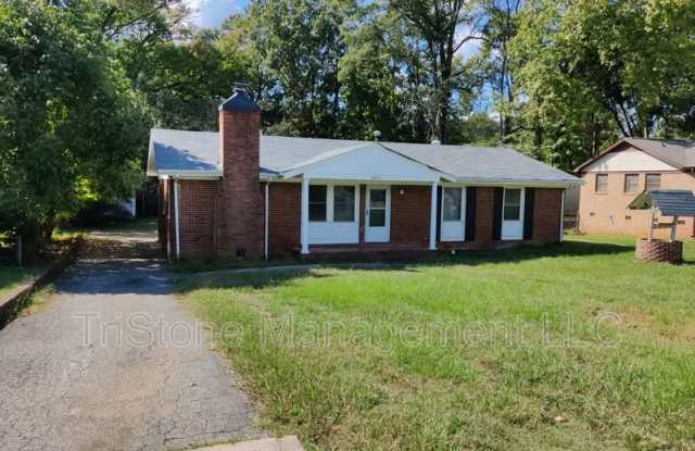 6820 Flintrock Road - 6820 Flintrock Road, Charlotte, NC 28214
