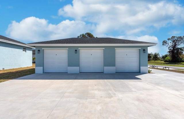 248 Rotonda Boulevard W (NEW) Unit C Gallery 2
