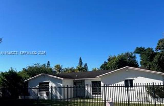 17330 SW 109th Ave # 17330 MIAMI, FL 33157 photos photos