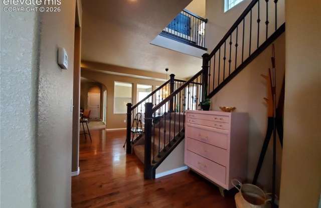 5517 Sunrise Mesa Drive Gallery 2