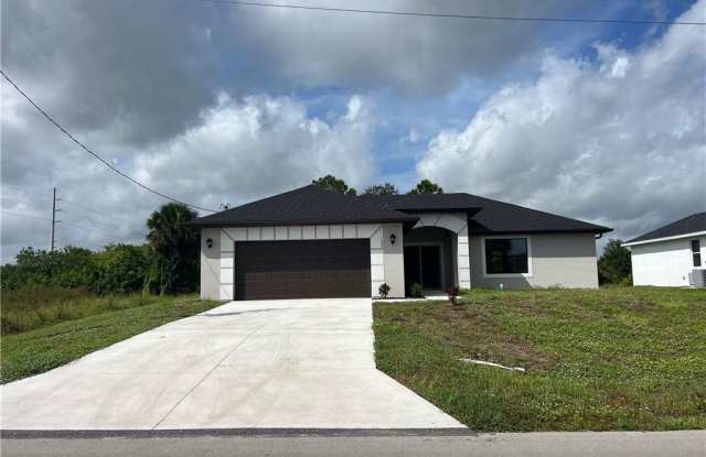 3009 36th Street W photos photos