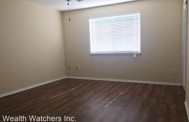 414 Aquatic Drive Gallery 2