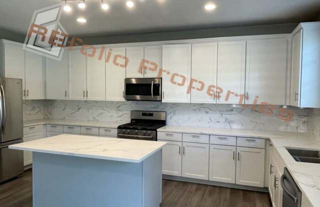 1128 Brookhill Way Gallery 3