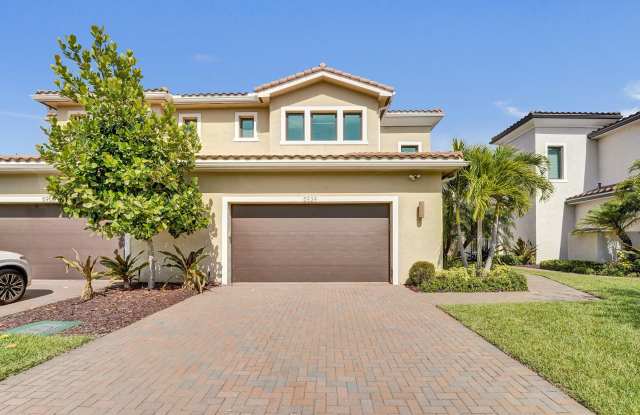 5939 Brookfield Circle W photos photos