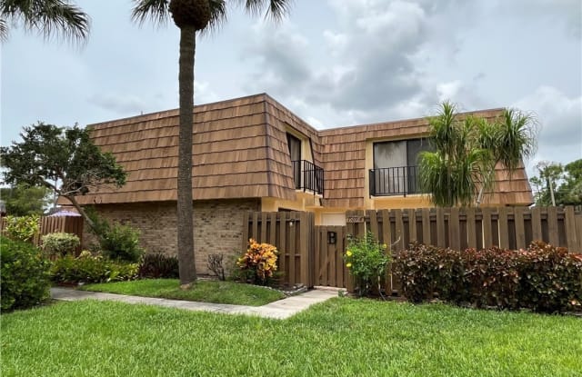 1569 Park Meadows Drive - 1569 Park Meadows Drive, Villas, FL 33907