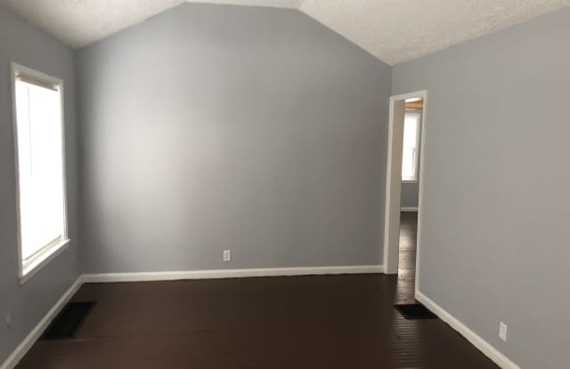 3551 N Gale St Gallery 2