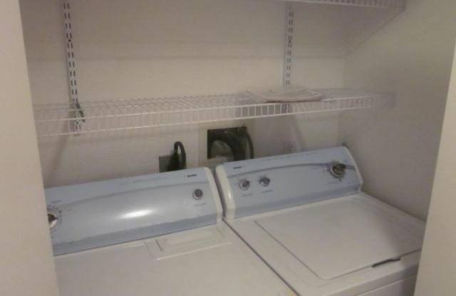 Spacious Condo in a Gated Community in Tracy photos photos