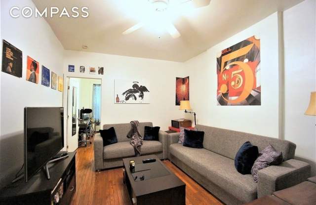 349 West 45th Street photos photos