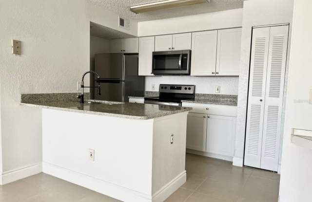 2218 GRAND CAYMAN Court Gallery 4