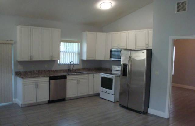 317 Jennings Ave. - 317 Jennings Avenue, Greenacres, FL 33463 317 Jennings Ave. - 317 Jennings Avenue, Greenacres, FL 33463