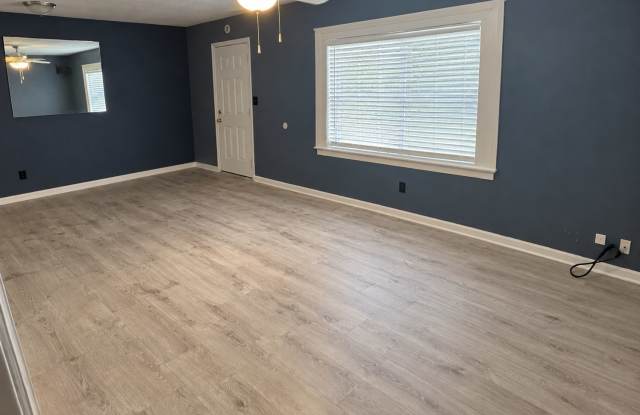 Section 8 Welcome | Spacious 4-Bedroom Home | Pet-Friendly Gallery 4