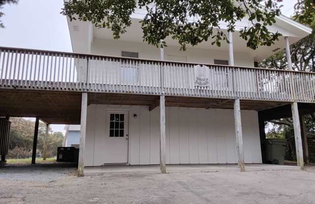 Single Family home in Emerald Isle photos photos