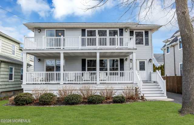 404 9th Avenue unit: Upper photos photos