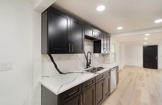 3/2 Completely Renovated Modern Home in Prime Largo Location photos photos