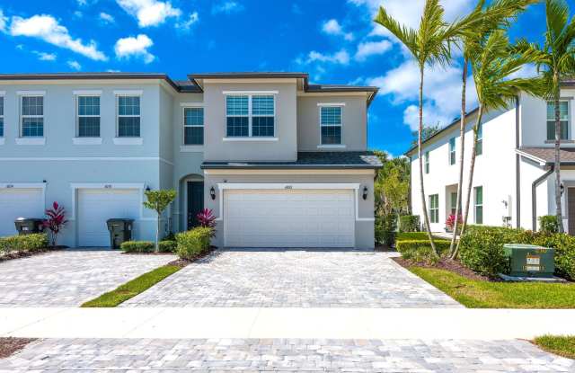 6082 Carre Way photos photos