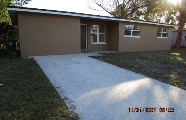 933 Lewis Drive photos photos
