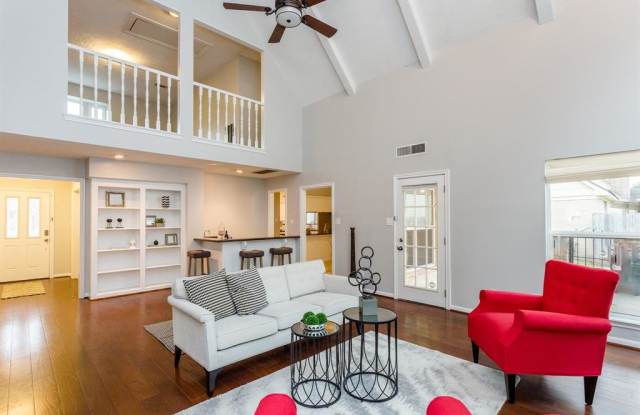 1923 Round Lake Drive - 1923 Round Lake Drive, Houston, TX 77077