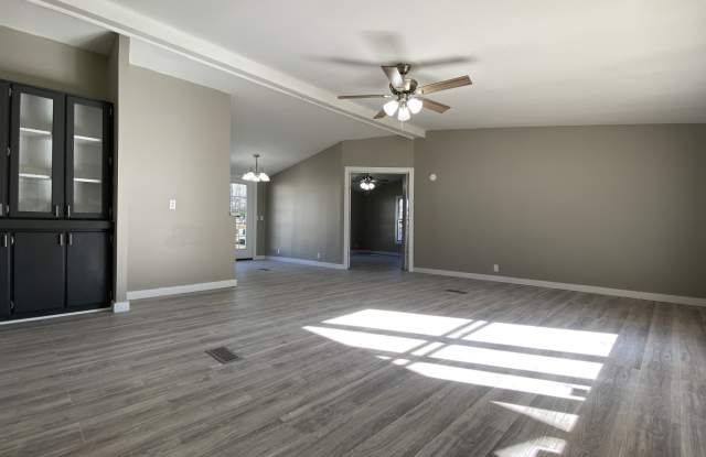 105 Fannin Drive - 105 Fannin Drive, Goodlettsville, TN 37072