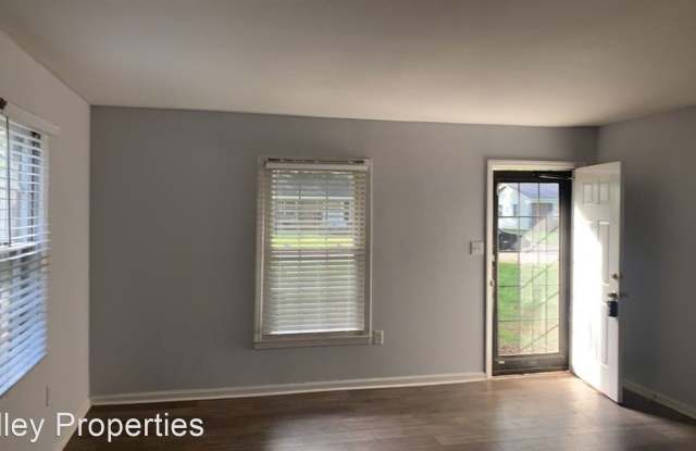 910 Dedmon Drive Gallery 2